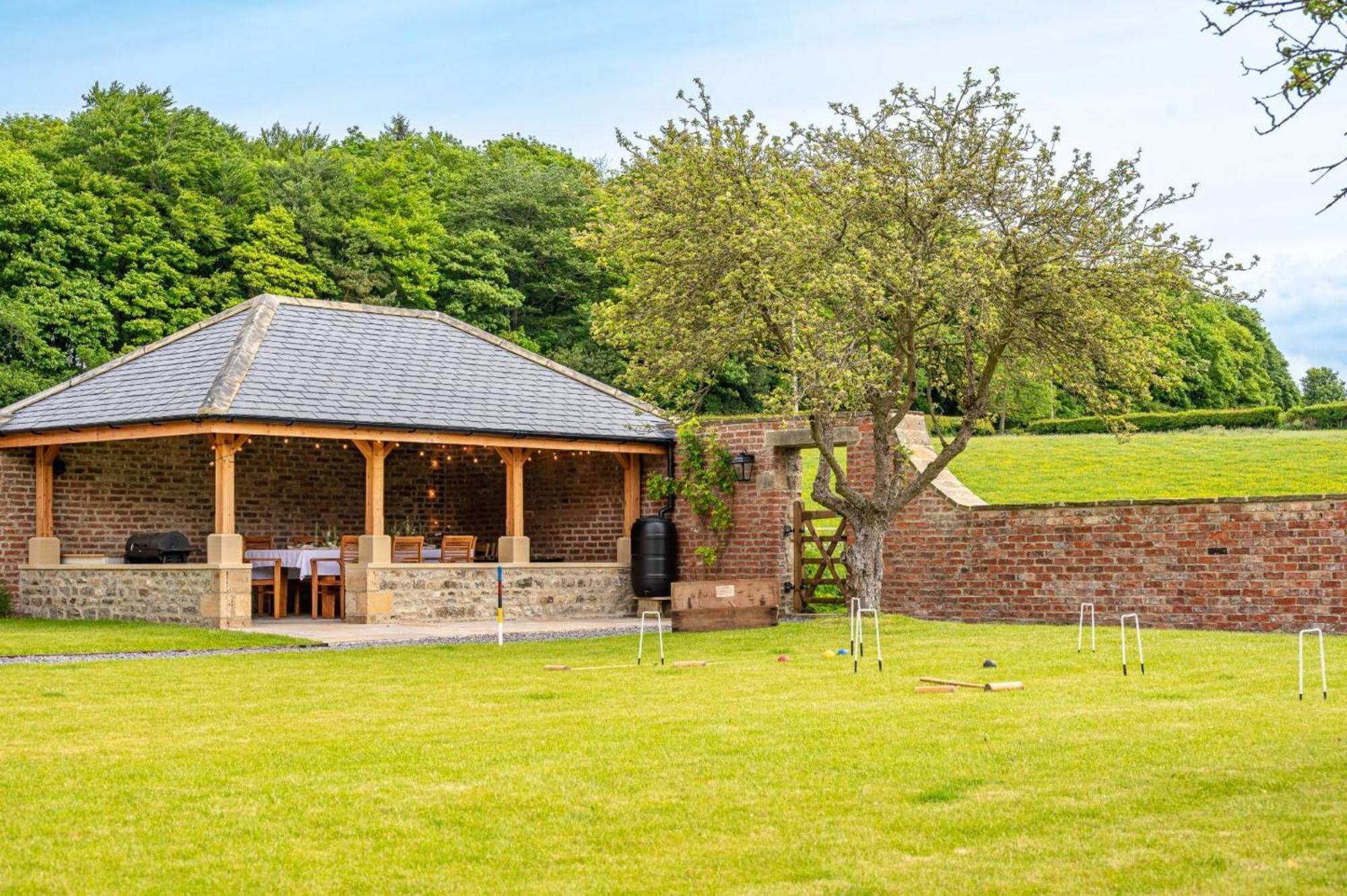 Hollins Farmhouse Leyburn Kültér fotó